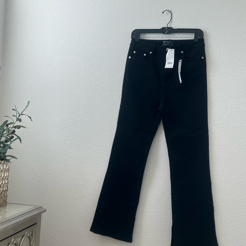 NWT ASOS Women’s Black Flared Jeans